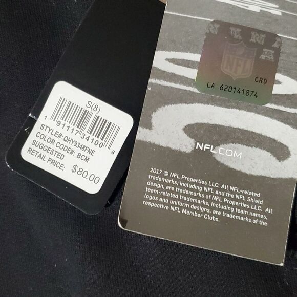 Your little one showing great pride "Go Patriots" so dress them up Small… - Picture 5 of 5